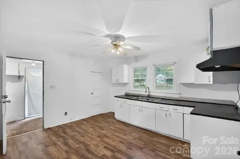416 Echo Avenue Kannapolis NC 28081