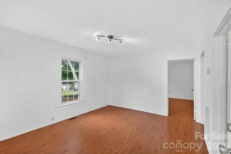416 Echo Avenue Kannapolis NC 28081