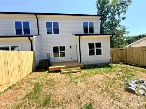 1701 Byrum Street Charlotte NC 28216