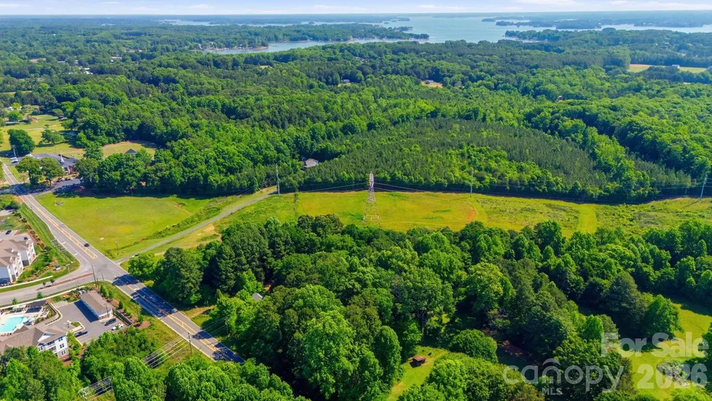 274/294 N Pilot Knob Road Denver NC 28037
