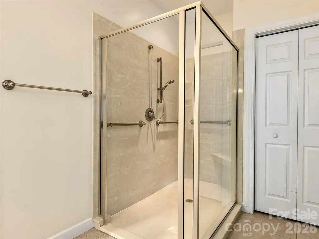 54 Deep Valley Lane Hendersonville NC 28791