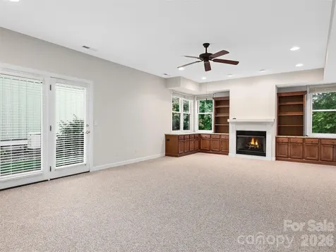 54 Deep Valley Lane Hendersonville NC 28791