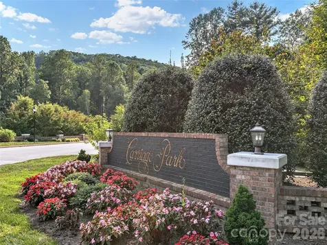 54 Deep Valley Lane Hendersonville NC 28791