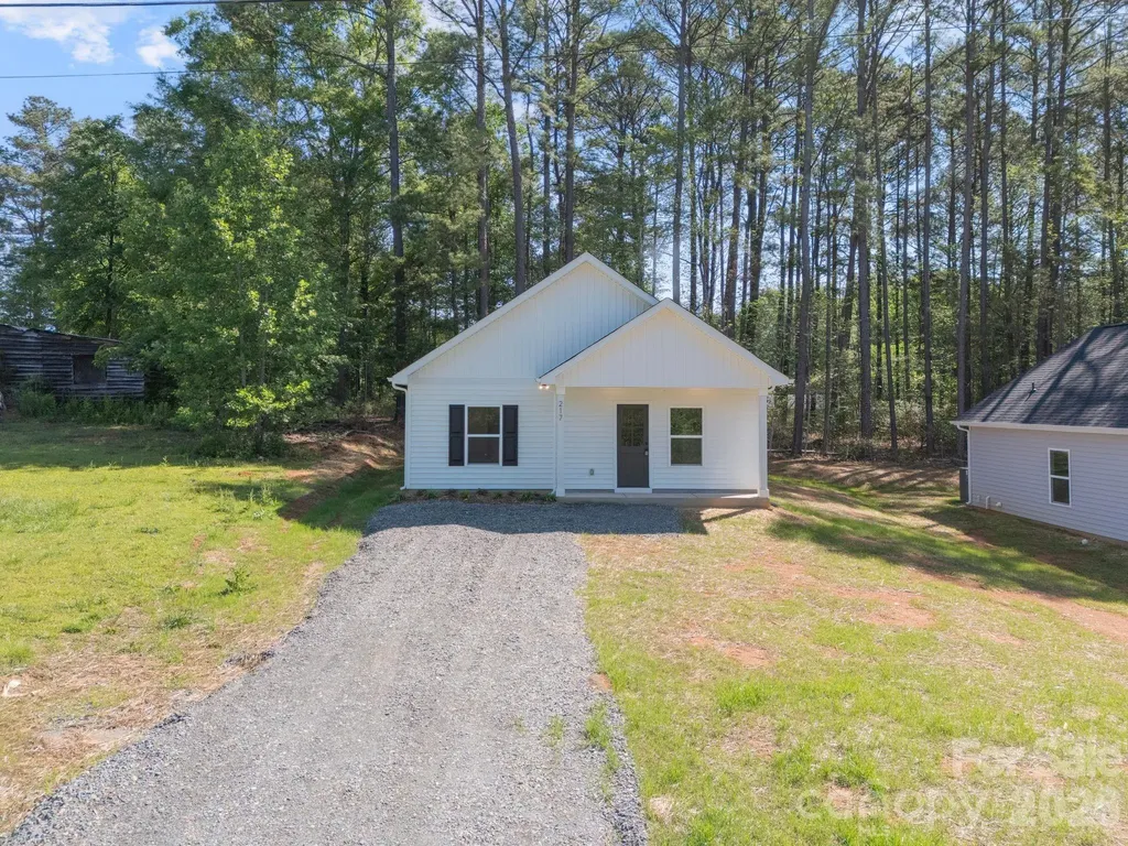 1300 Rainbow Drive Shelby NC 28152