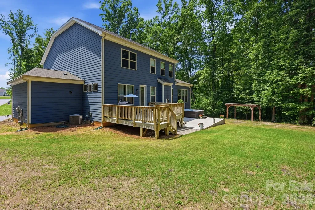 125 Sweet Grass Lane Mooresville NC 28115