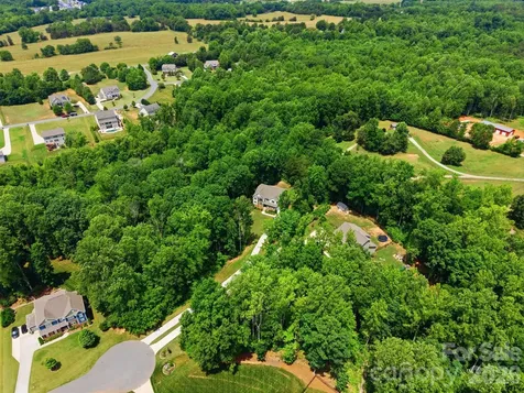 125 Sweet Grass Lane Mooresville NC 28115