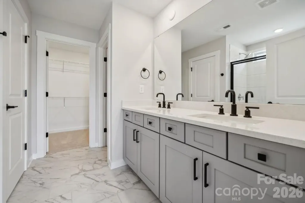 18427 Cove Landing Road Charlotte NC 28278