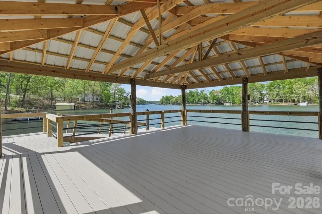 18427 Cove Landing Road Charlotte NC 28278