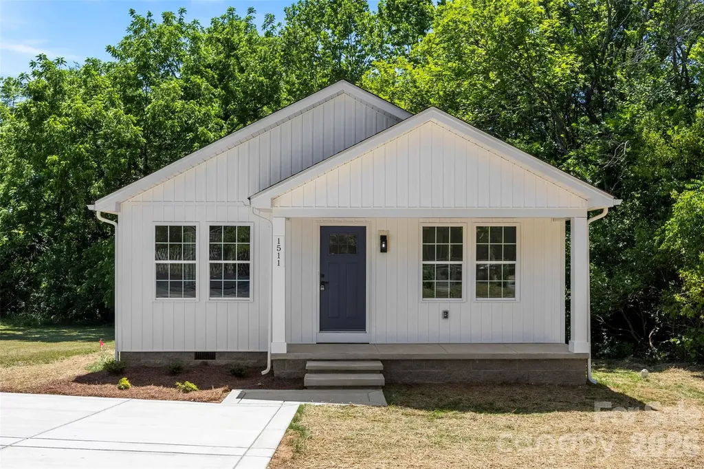 1511 W Horah Street Salisbury NC 28144