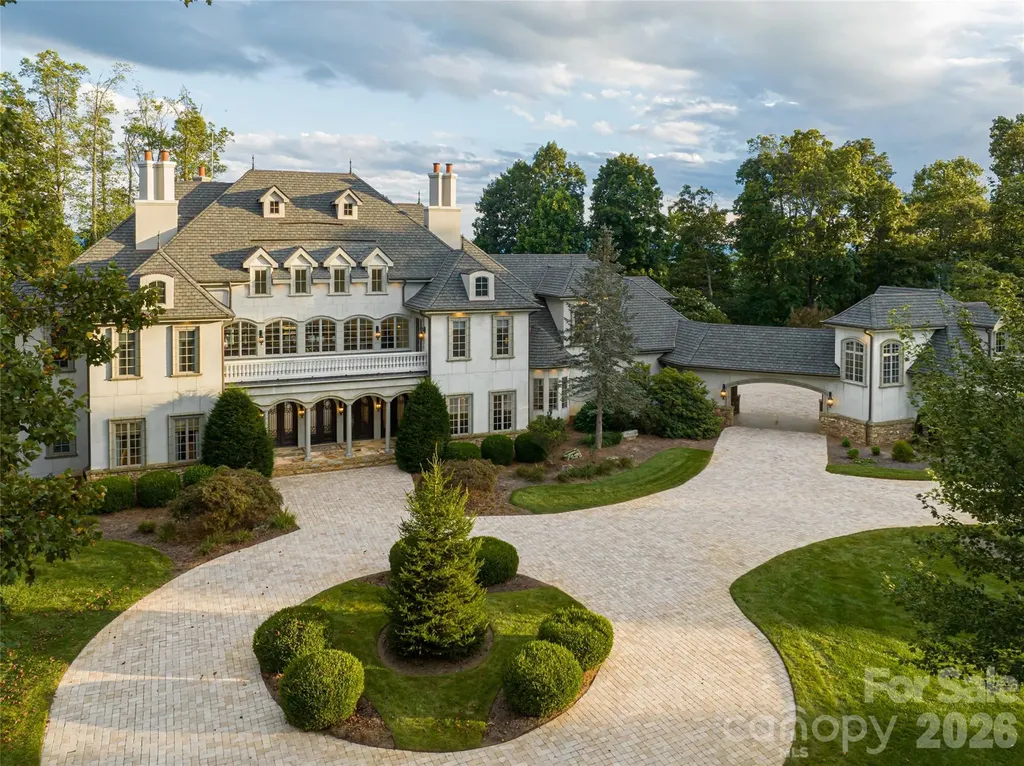 316 S Braeside Court Asheville NC 28803