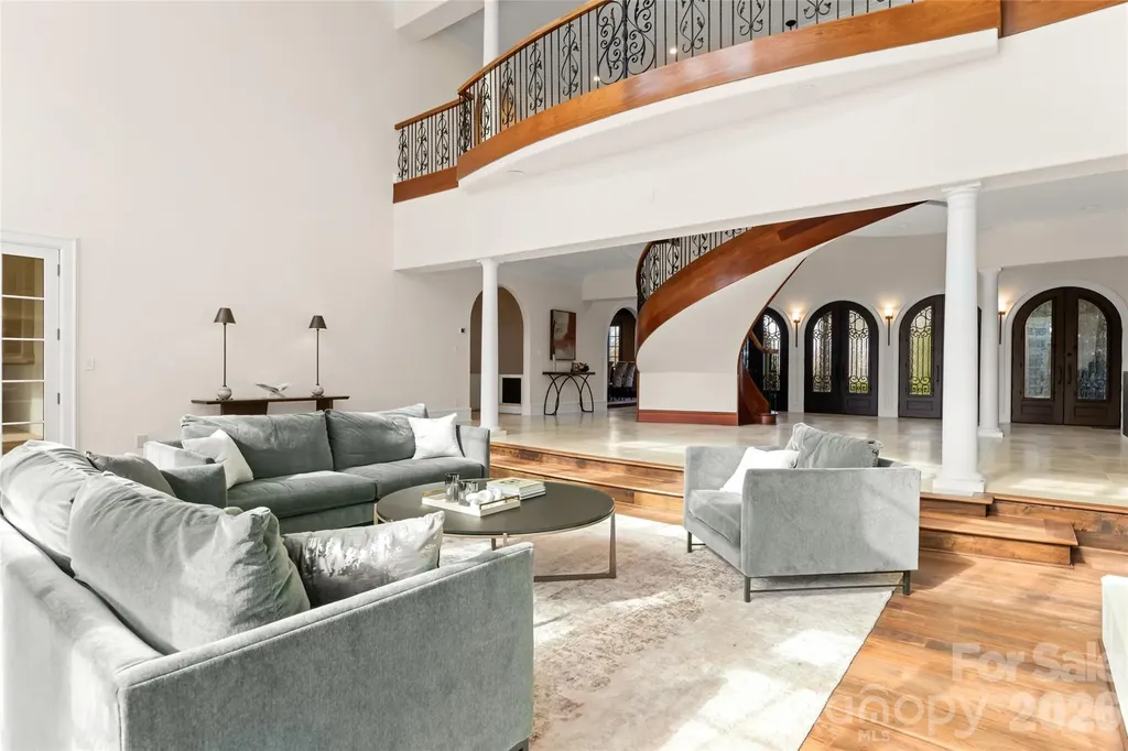 316 S Braeside Court Asheville NC 28803