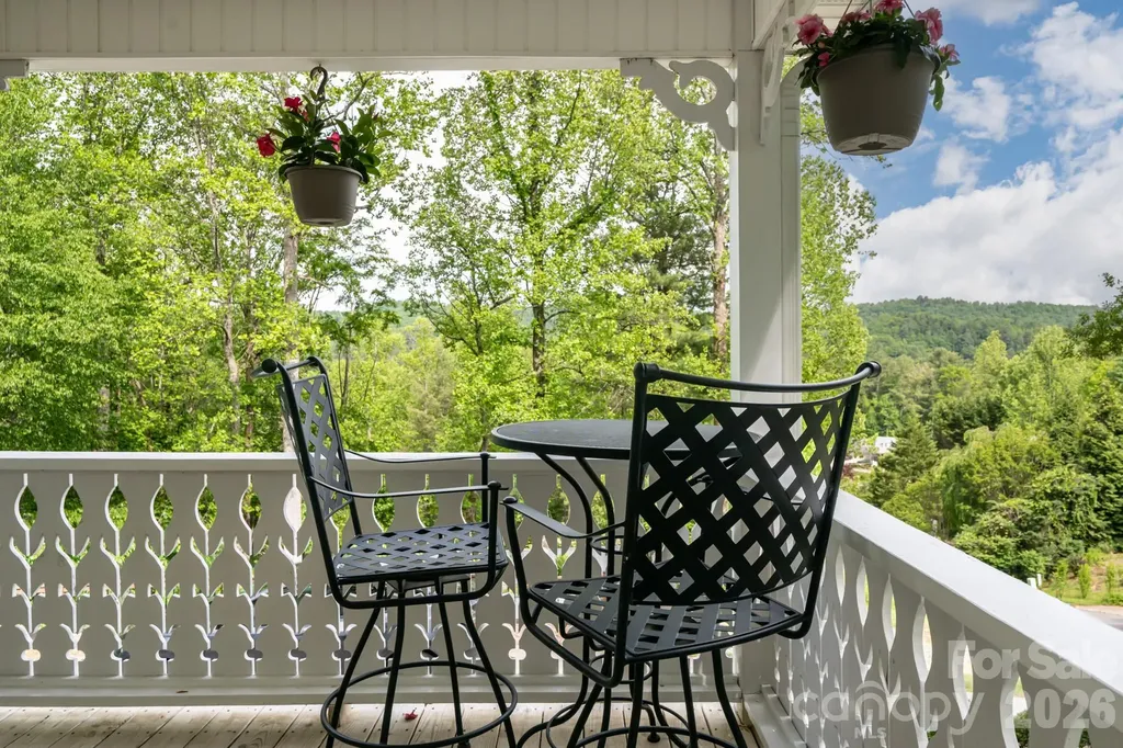 10 Terrapin Trail Flat Rock NC 28731