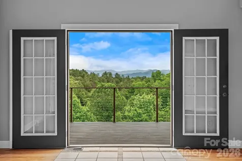 77 Paradise Ridge Marshall NC 28753