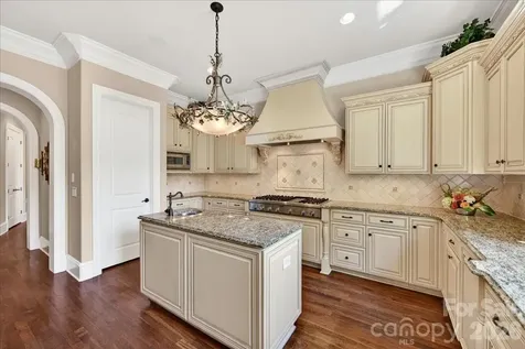 5424 Gorham Drive Charlotte NC 28226