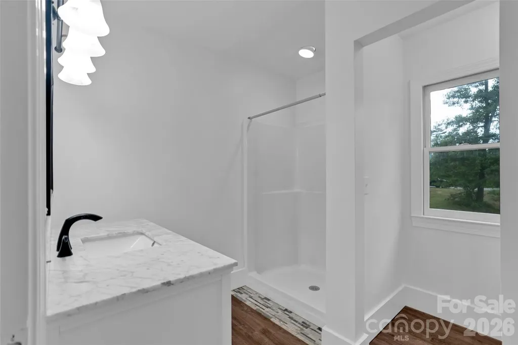 9 Squirrel Ridge Drive Weaverville NC 28787