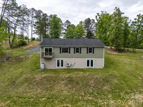 9 Squirrel Ridge Drive Weaverville NC 28787