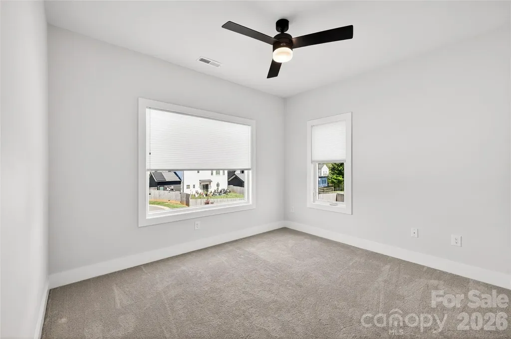 5044 Double Lakes Drive Charlotte NC 28212