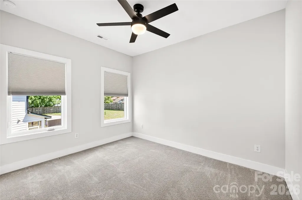 5044 Double Lakes Drive Charlotte NC 28212
