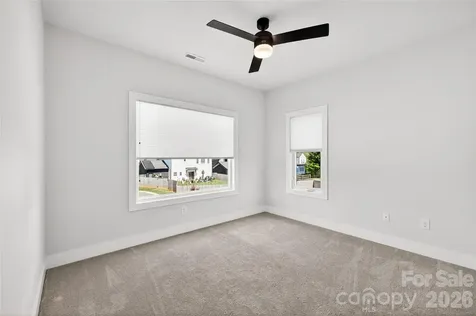 5044 Double Lakes Drive Charlotte NC 28212