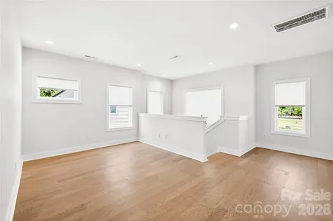 5044 Double Lakes Drive Charlotte NC 28212