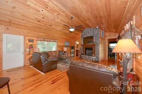 470 Bear Ridge Road Tuckasegee NC 28783