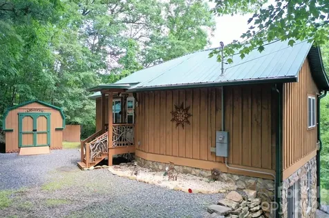 470 Bear Ridge Road Tuckasegee NC 28783