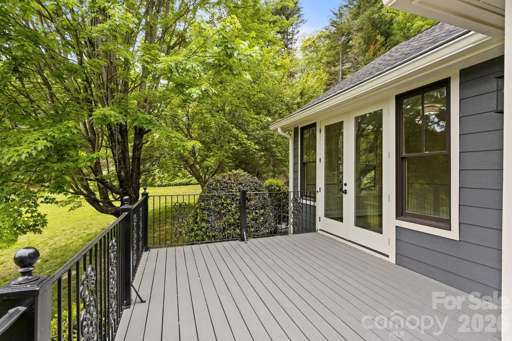 301 Winding Meadows Drive Flat Rock NC 28731