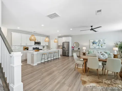 111 Cranford Drive Pineville NC 28134