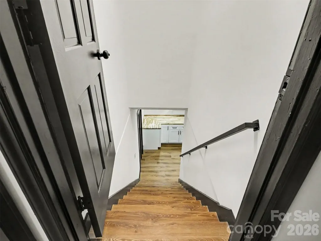 1831 Elizabeth Oaks Avenue Charlotte NC 28216