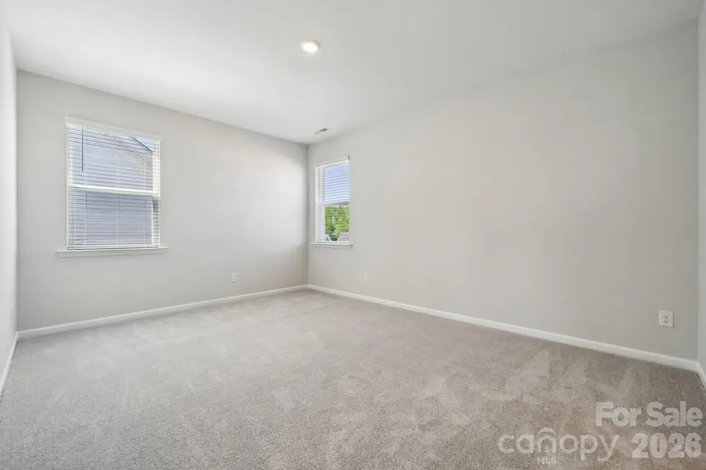 18214 Torchbearer Lane Charlotte NC 28278