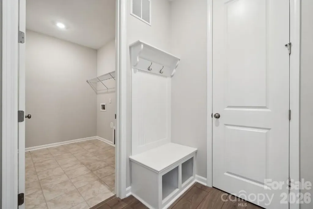 18214 Torchbearer Lane Charlotte NC 28278