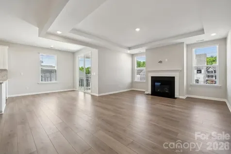 18214 Torchbearer Lane Charlotte NC 28278