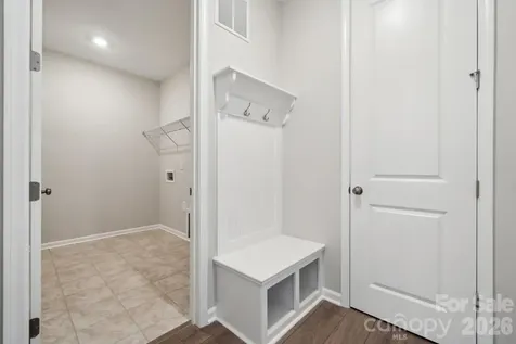 18214 Torchbearer Lane Charlotte NC 28278