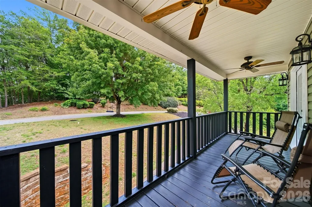 909 36th Avenue NW Hickory NC 28601