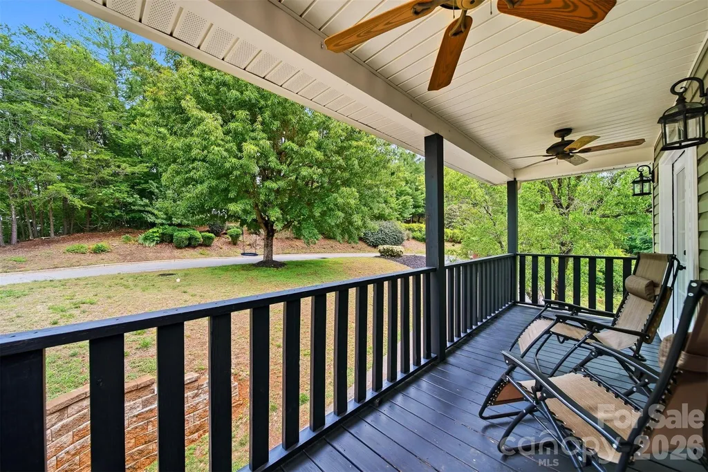 909 36th Avenue NW Hickory NC 28601