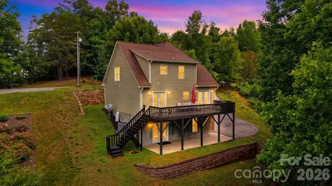 909 36th Avenue NW Hickory NC 28601