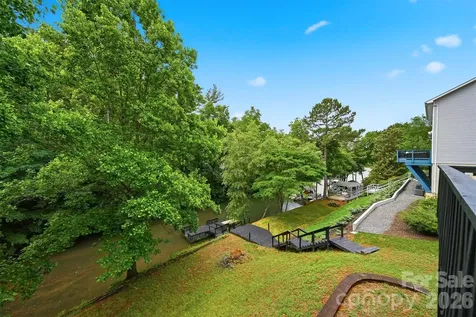 909 36th Avenue NW Hickory NC 28601