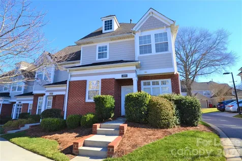 285 Davidson Gateway Drive Davidson NC 28036