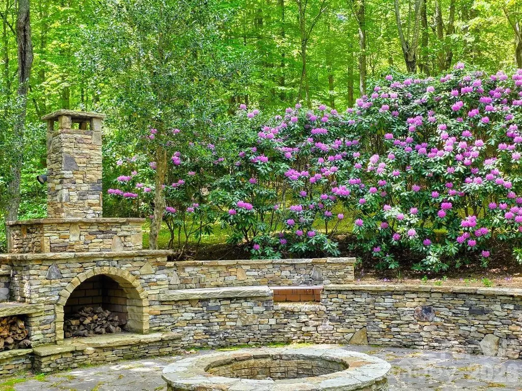 00 Hickory Springs Road Burnsville NC 28714