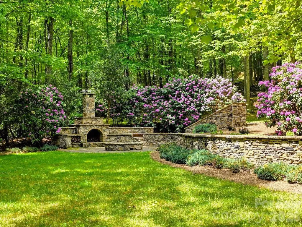 00 Hickory Springs Road Burnsville NC 28714