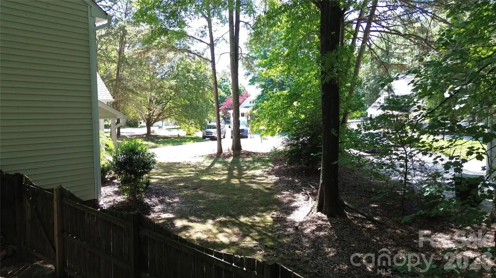 7411 Gate Key Court Stanley NC 28164