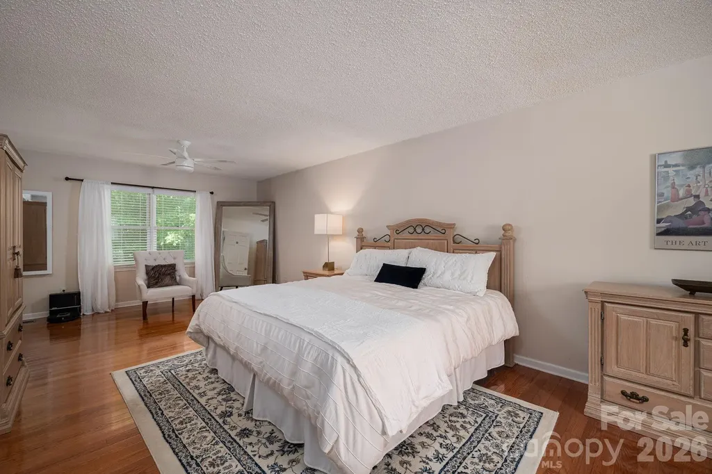 6097 Tuckborough Road Hickory NC 28602