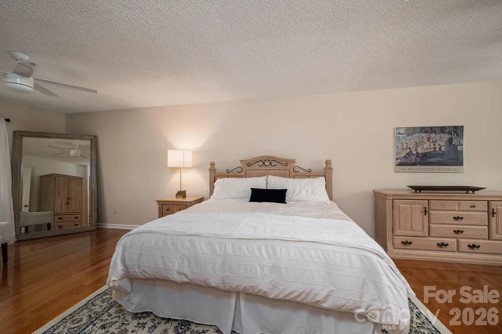 6097 Tuckborough Road Hickory NC 28602