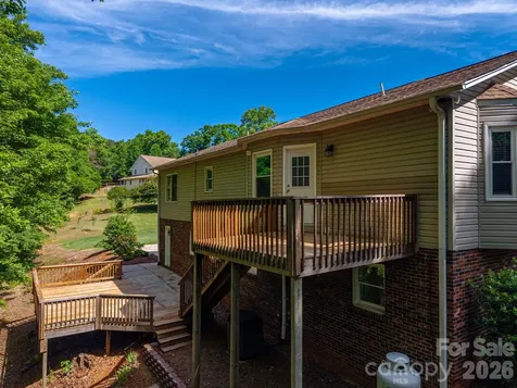 6097 Tuckborough Road Hickory NC 28602