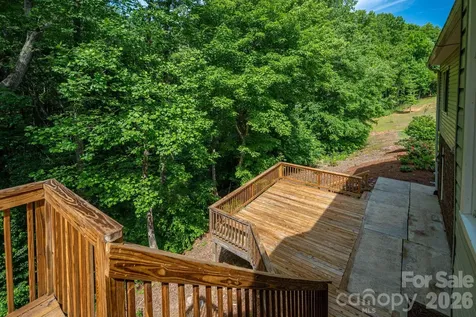 6097 Tuckborough Road Hickory NC 28602