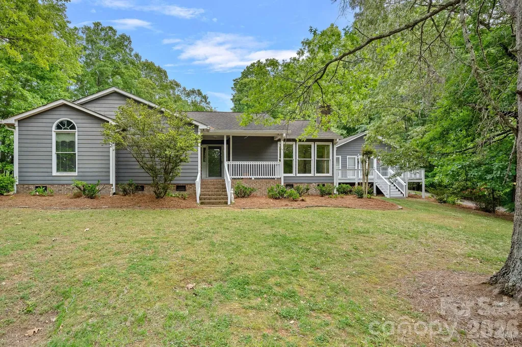 5215 Club View Drive Concord NC 28025