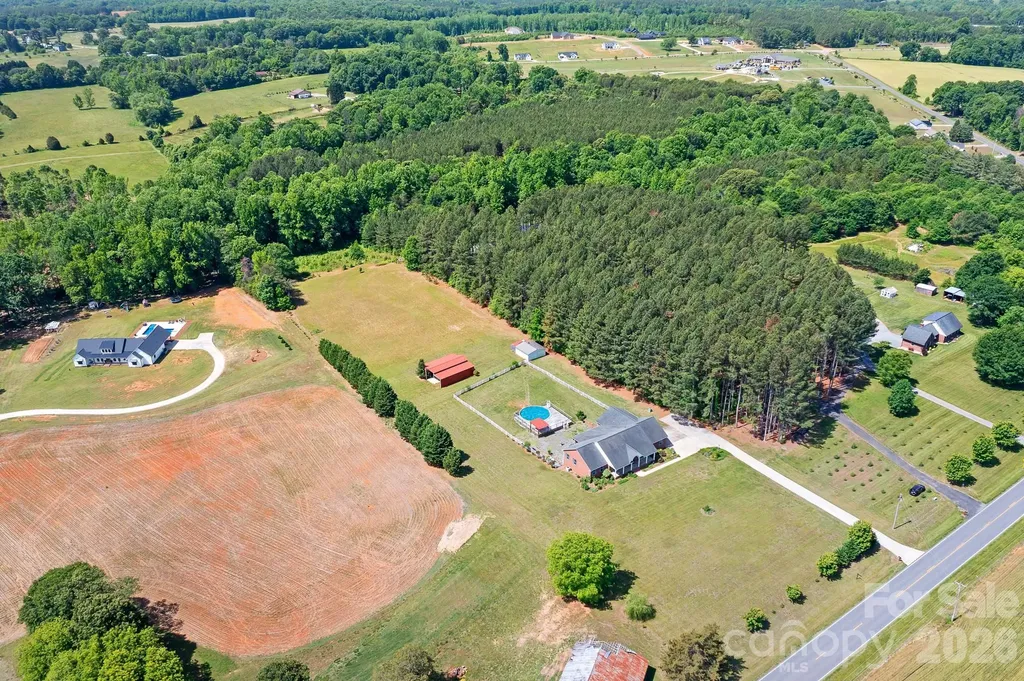 3987 Nc 27 Highway Lincolnton NC 28092