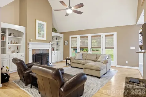 242 Mallard Way Mooresville NC 28117