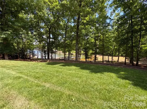 304 Catawba Crest Lane Clover SC 29710