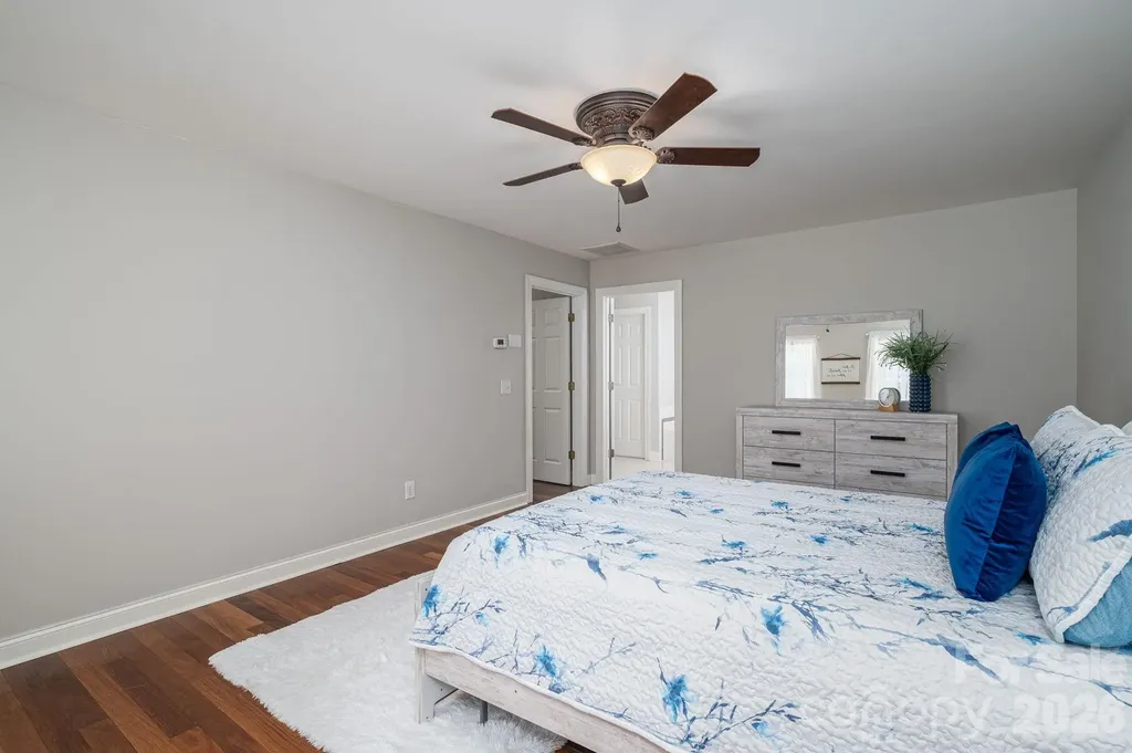 1535 20th Avenue Place NE Hickory NC 28601